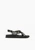 Sandal med öljetter, bonprix