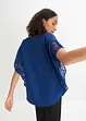 Blus med spetsdetaljer i återvunnen polyester, bonprix