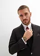 Kostym med väst och slips (4-delar) Slim Fit, bonprix